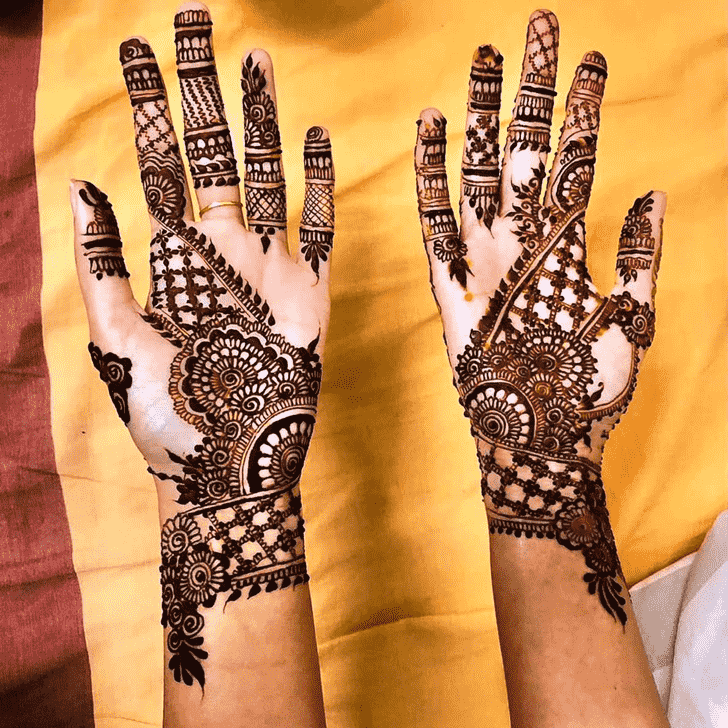 Pretty Meena Sankranti Henna Design