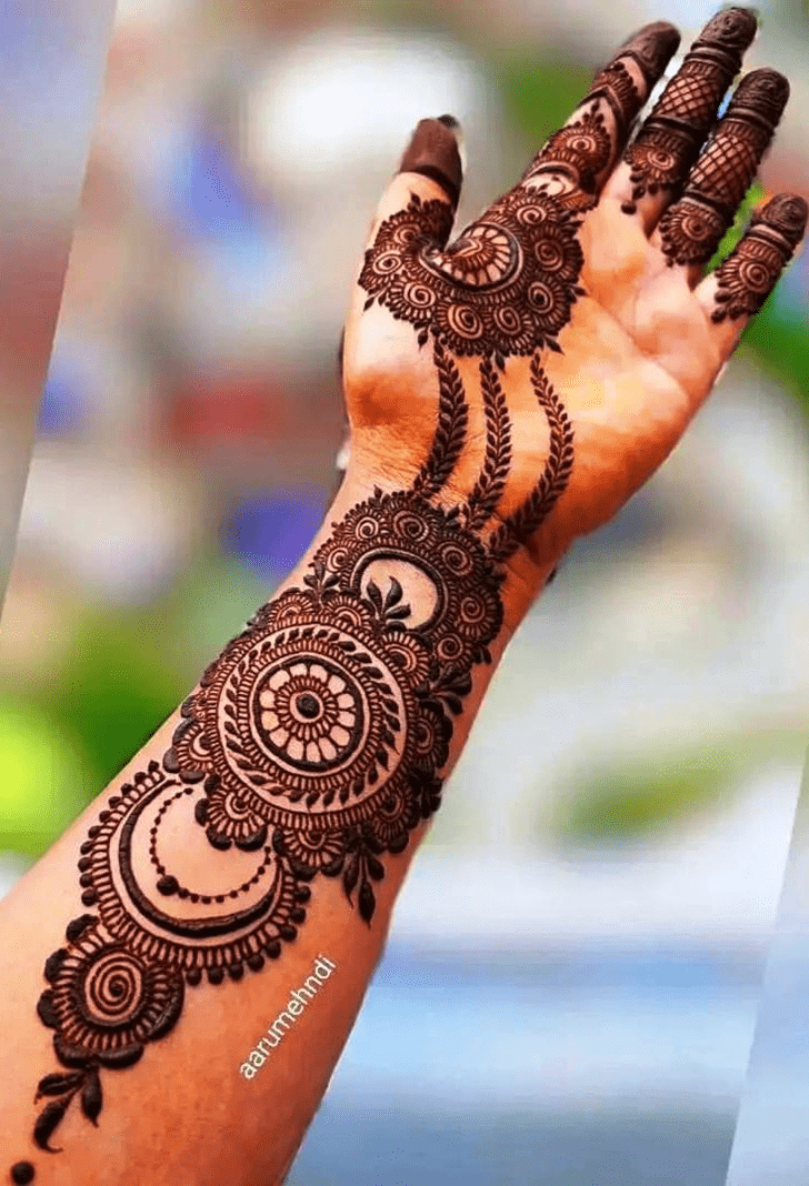 Slightly Mehndi Art Henna Design