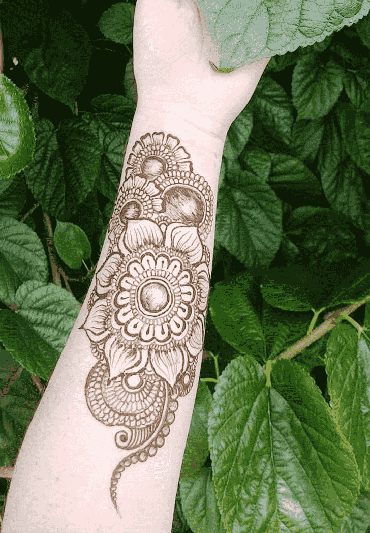 Alluring Melbourne Henna Design