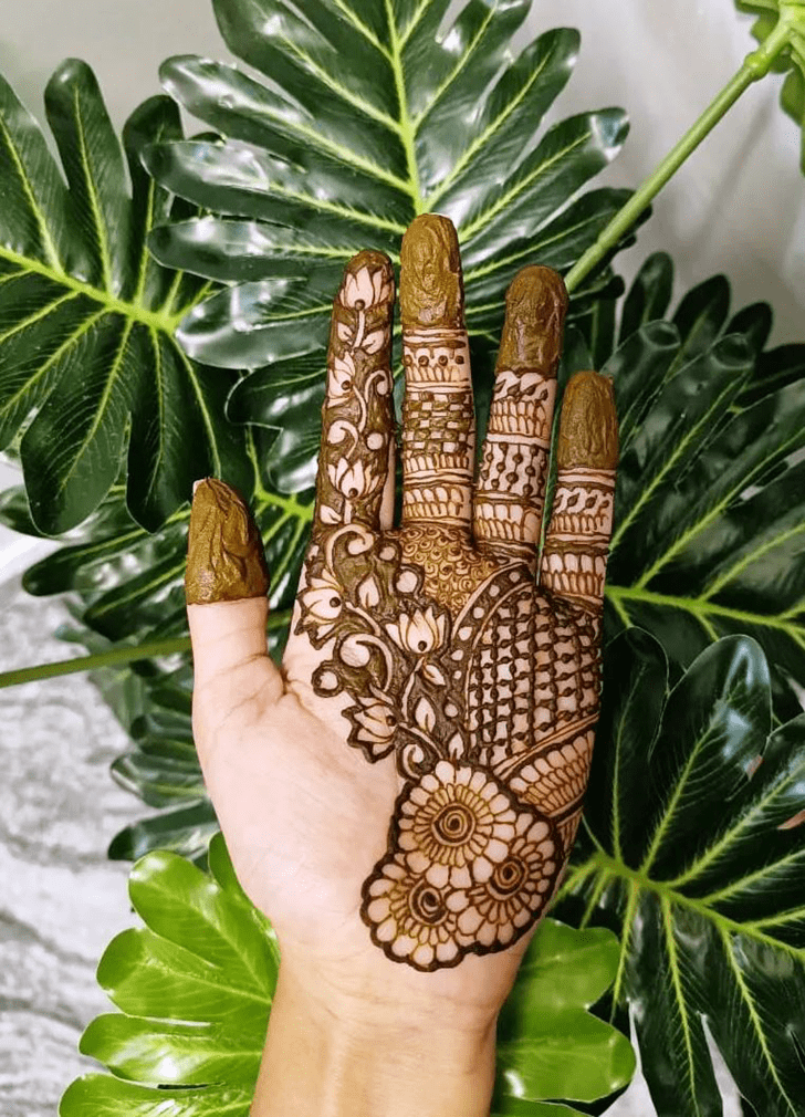 Elegant Miami Henna Design