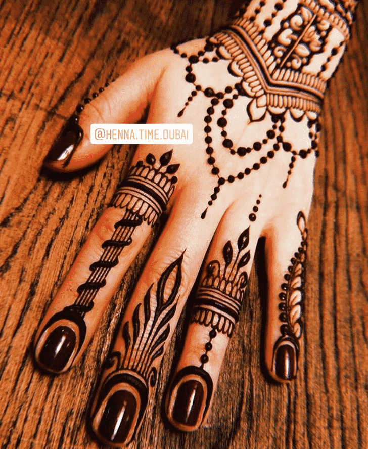 Adorable Modern Henna Design