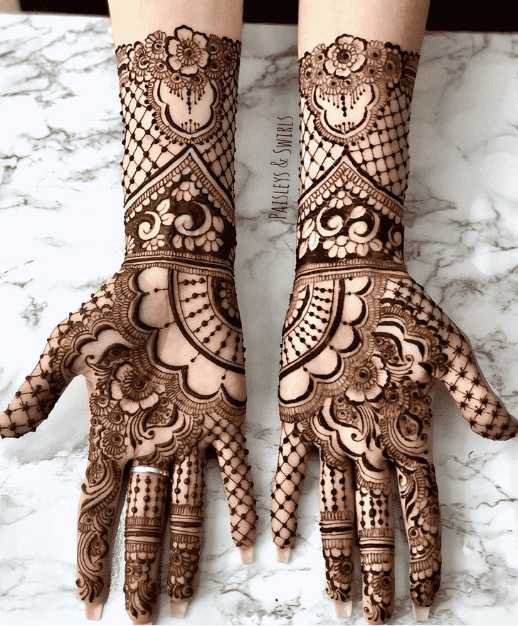Gorgeous Modern Henna Design