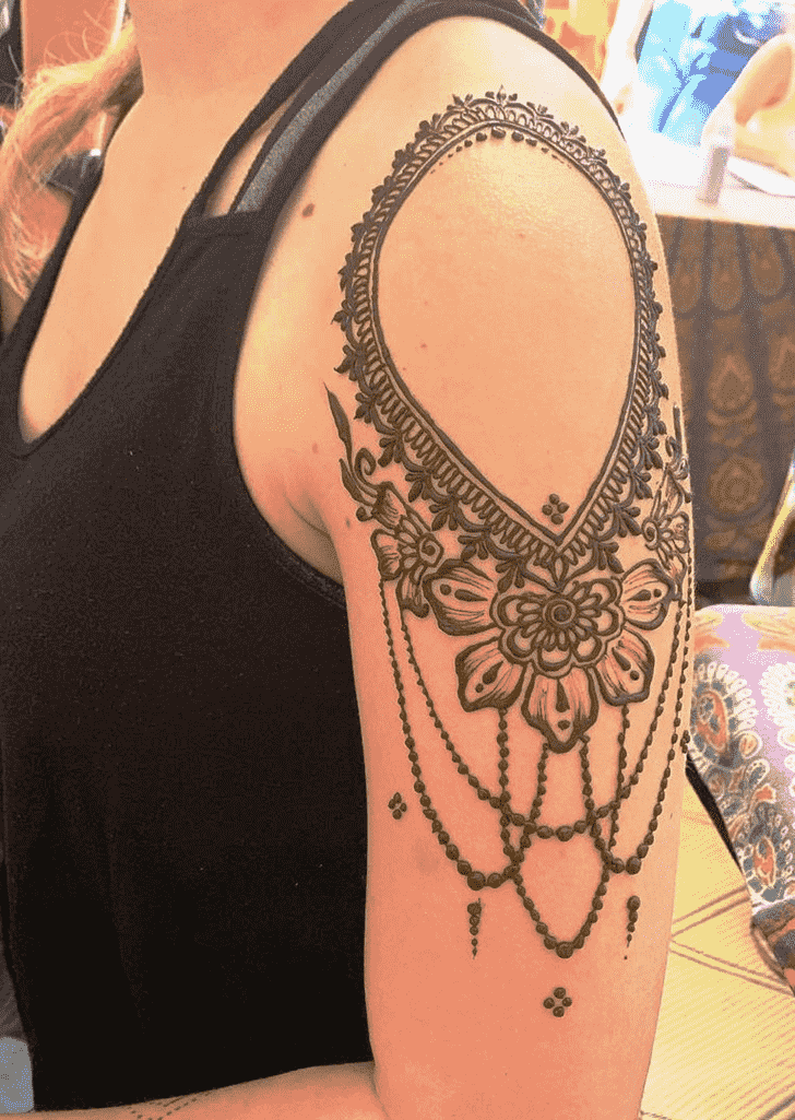 Stunning Modern Henna Design