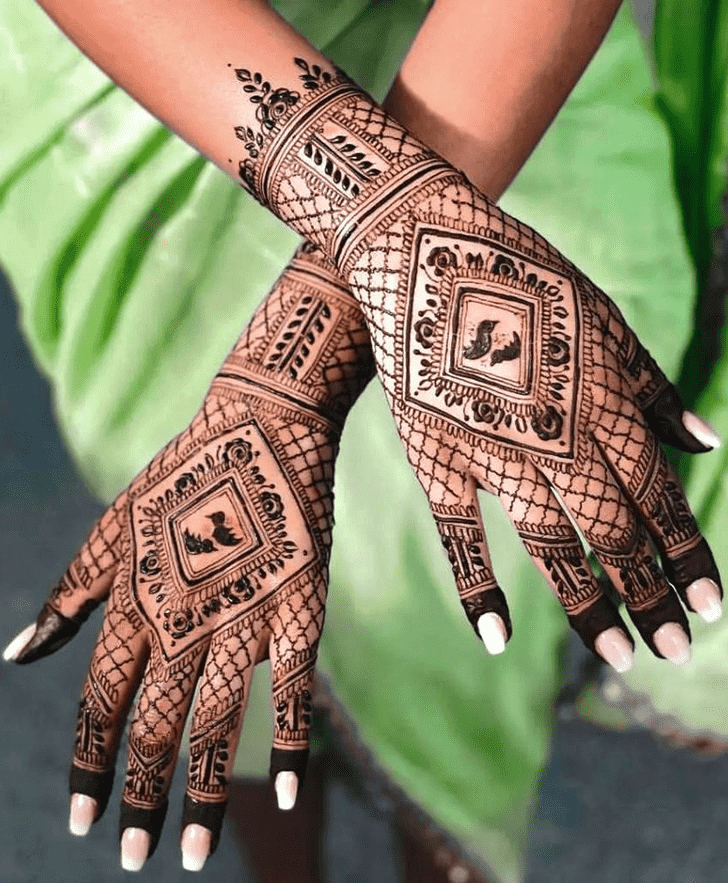 Appealing Moroccan Henna Design