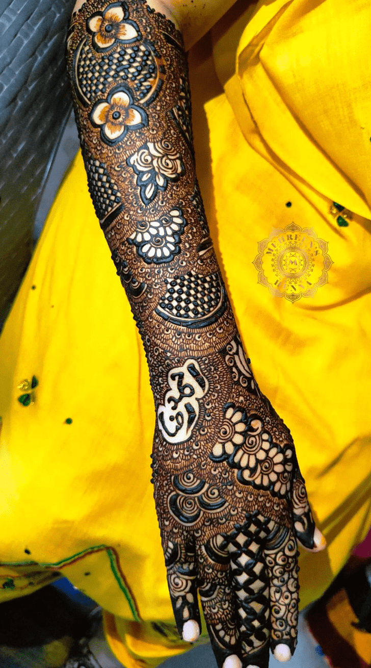 Fair Moroccan Henna Design