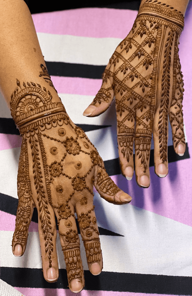 Magnetic Moroccan Henna Design