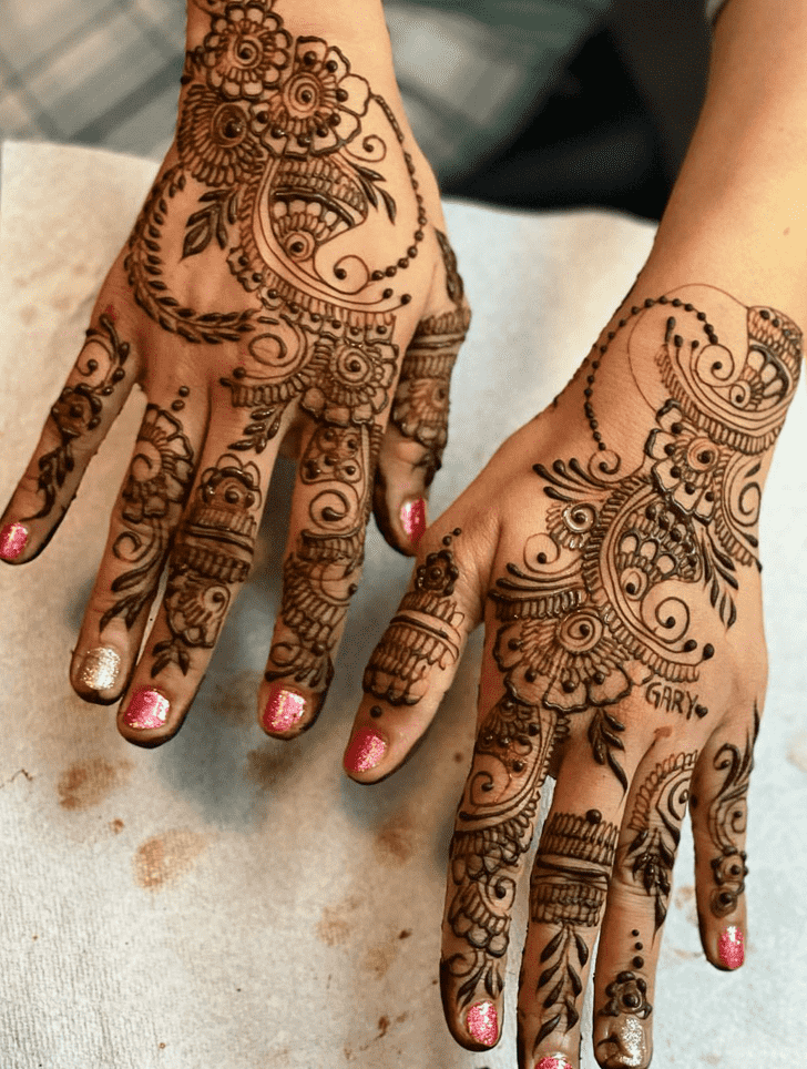 Marvelous Moroccan Henna Design