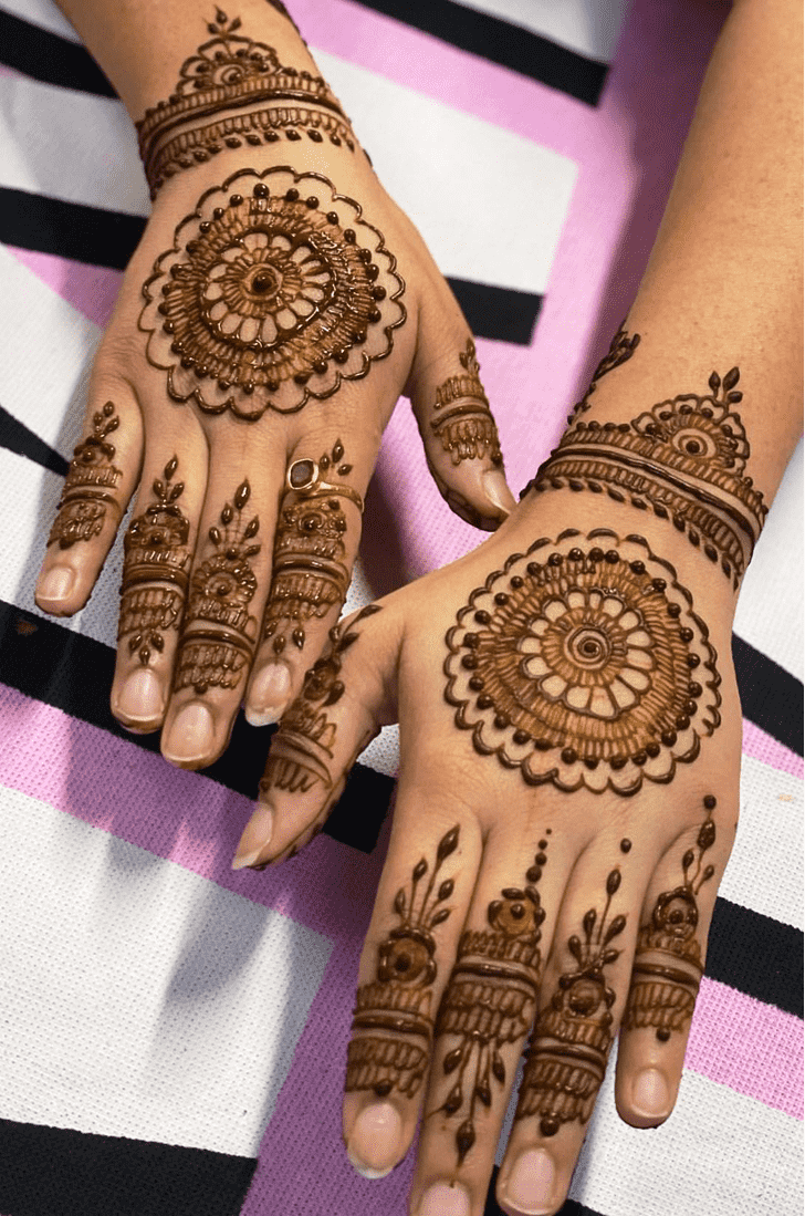 Nice Moroccan Henna Design