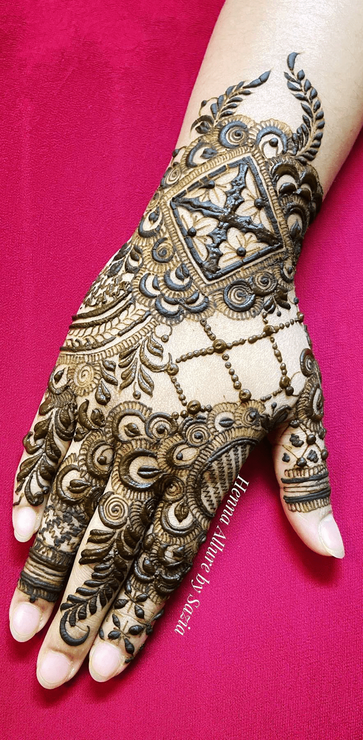 Charming Moscow Henna Design