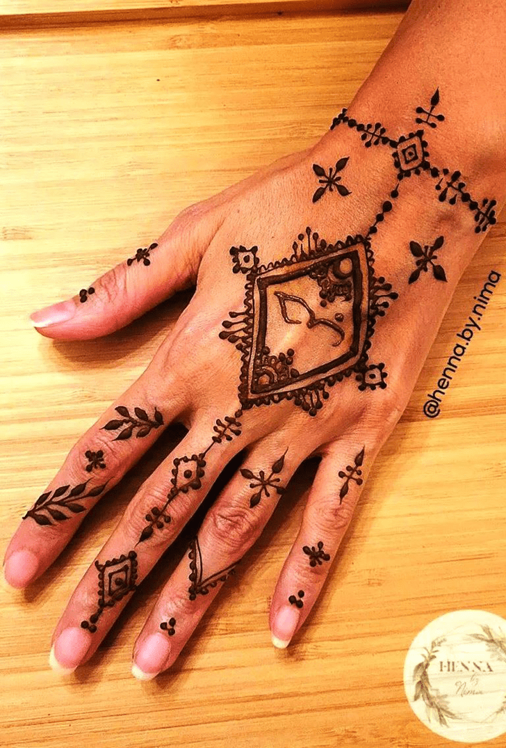 Ideal Moscow Henna Design