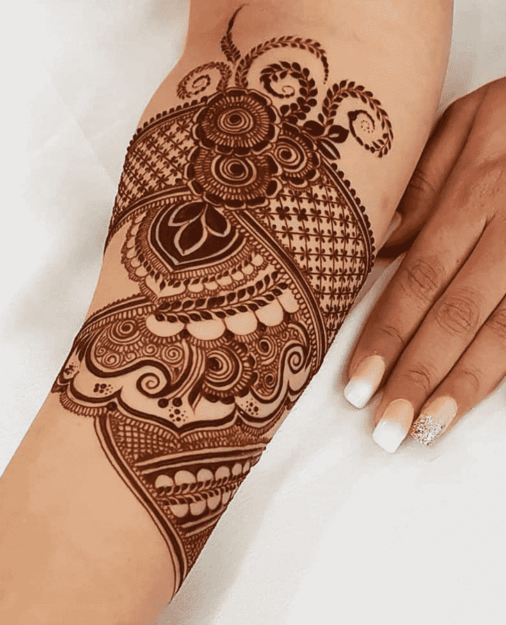 Excellent Mughlai Henna Design