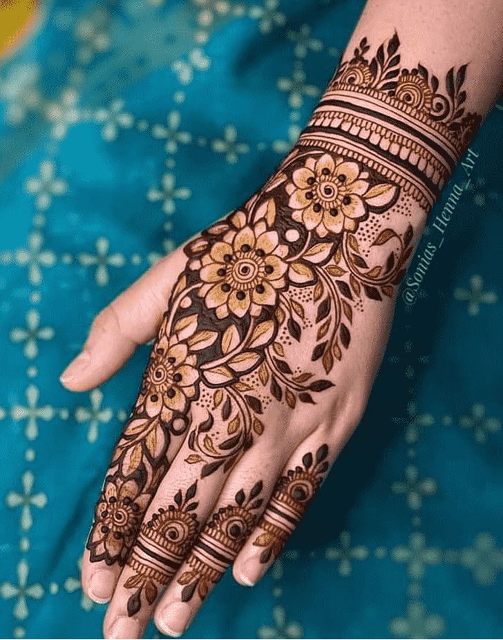 Grand Mughlai Henna Design