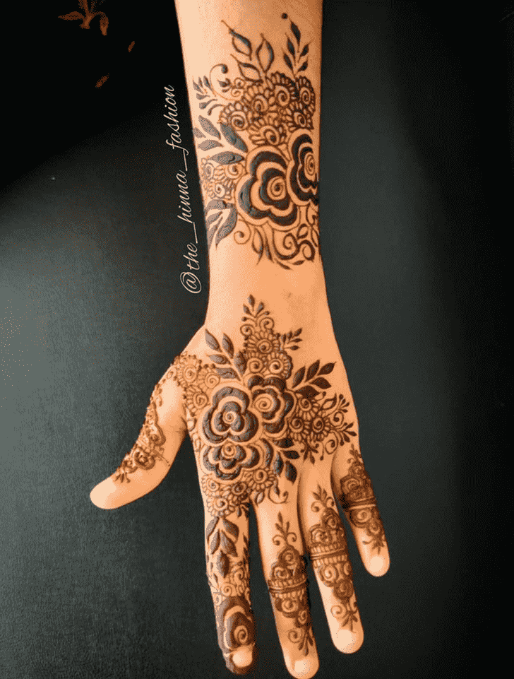 Magnificent Mughlai Henna Design