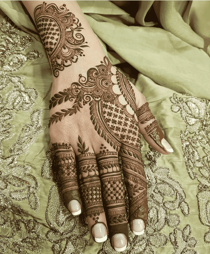 Superb Mughlai Henna Design