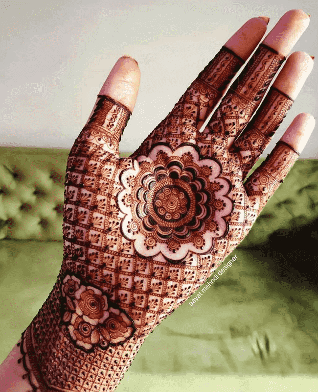 Inviting Muktagacha Henna Design