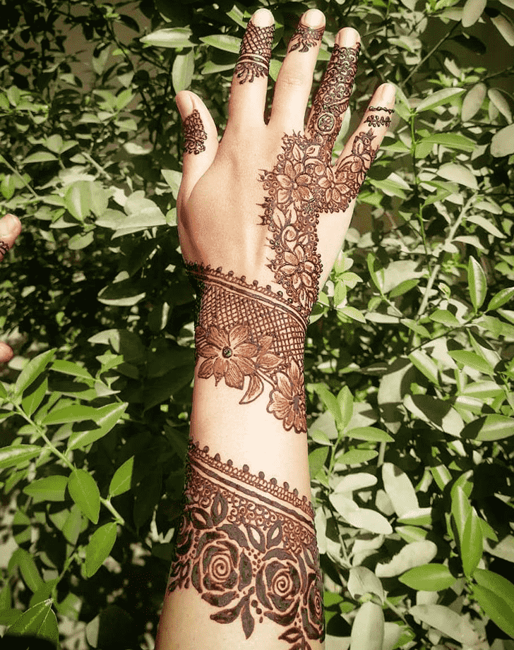 Beauteous Mumbai Henna Design