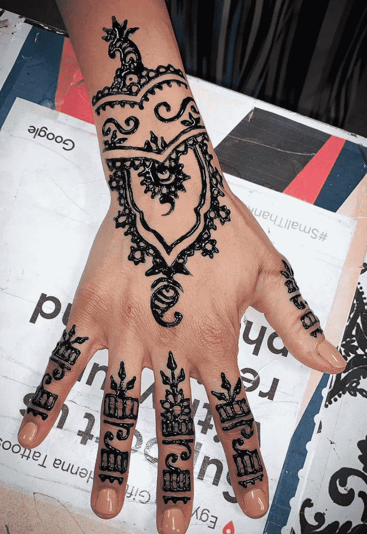 Delightful Mumbai Henna Design