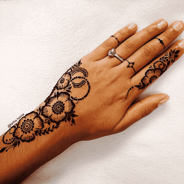 Graceful Mumbai Henna Design