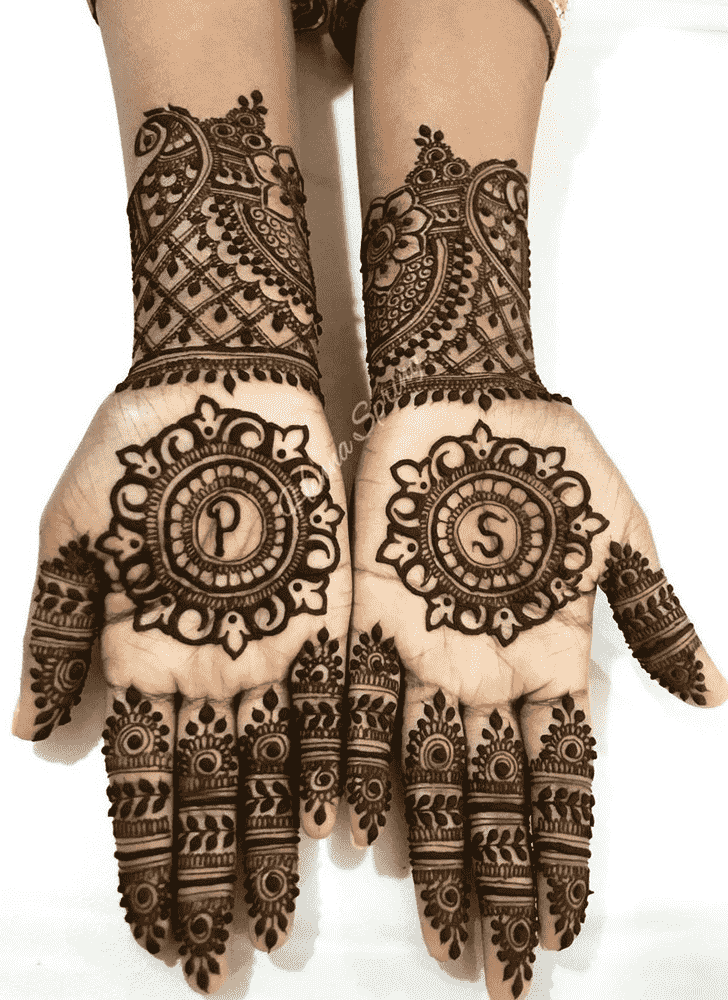 Pretty Mumbai Henna Design
