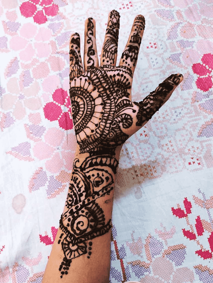 Radiant Mumbai Henna Design