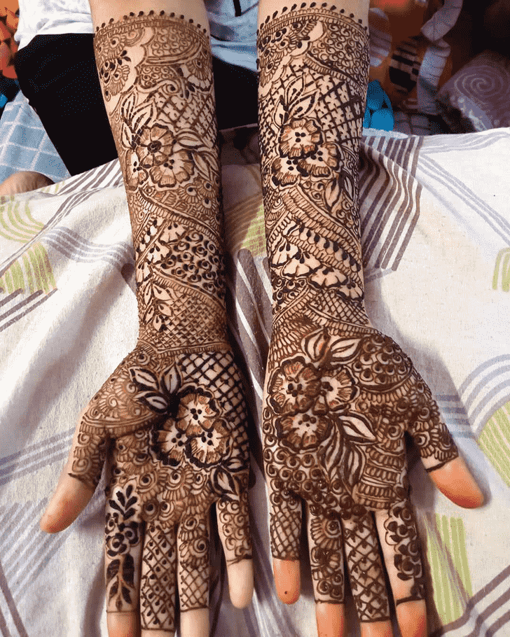 Gorgeous Munnar Henna Design