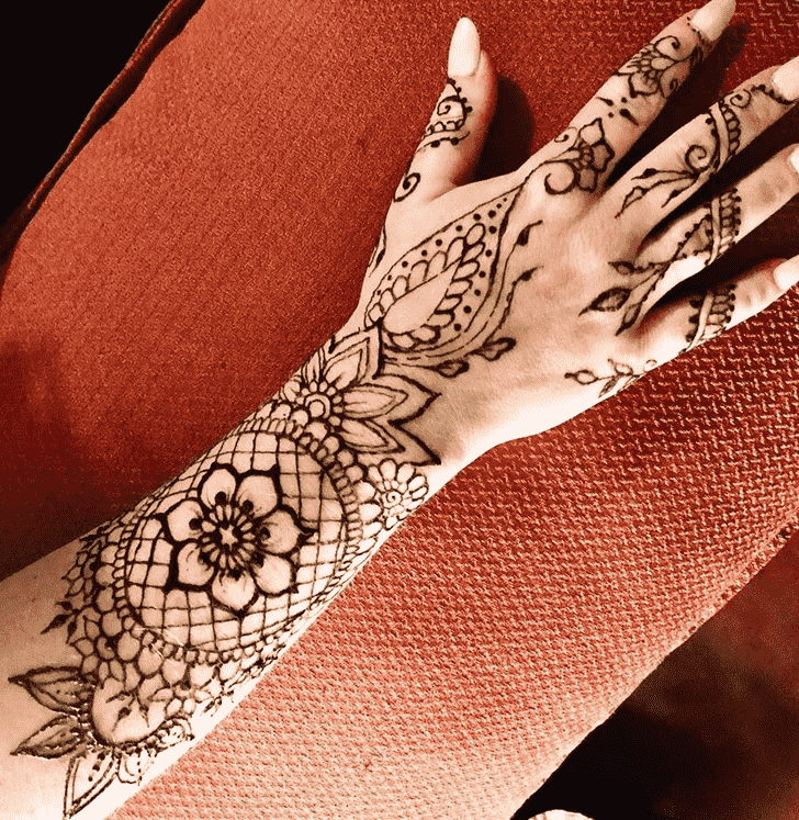 Ravishing Munnar Henna Design