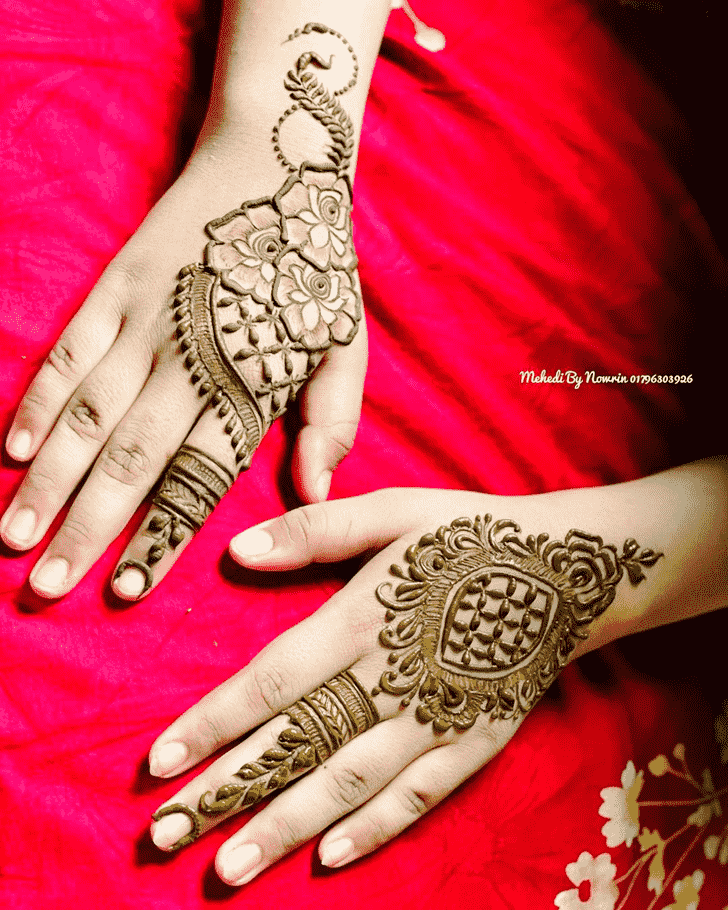 Splendid Munnar Henna Design