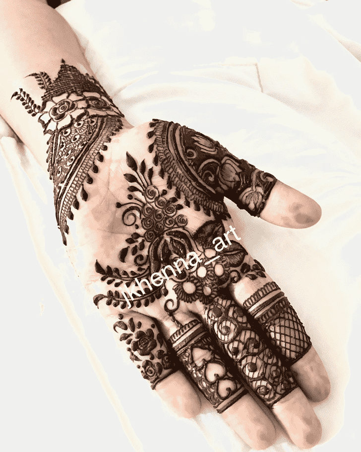 Adorable Mussoorie Henna Design
