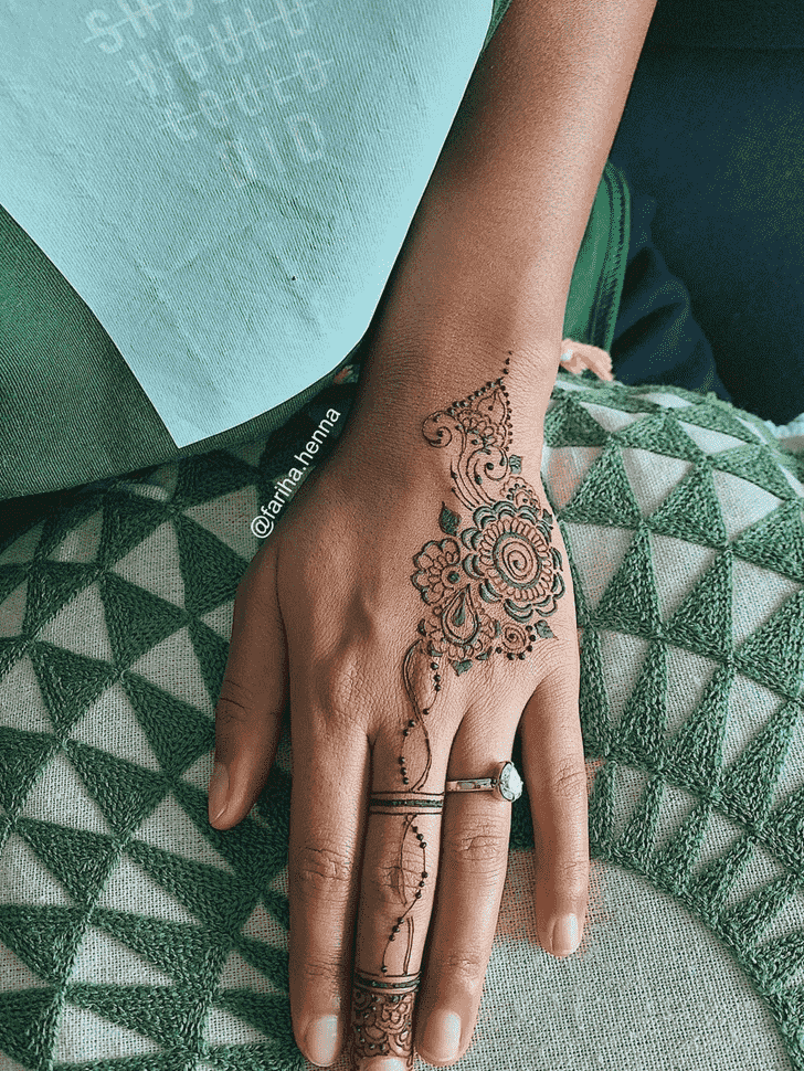 Delightful Mussoorie Henna Design