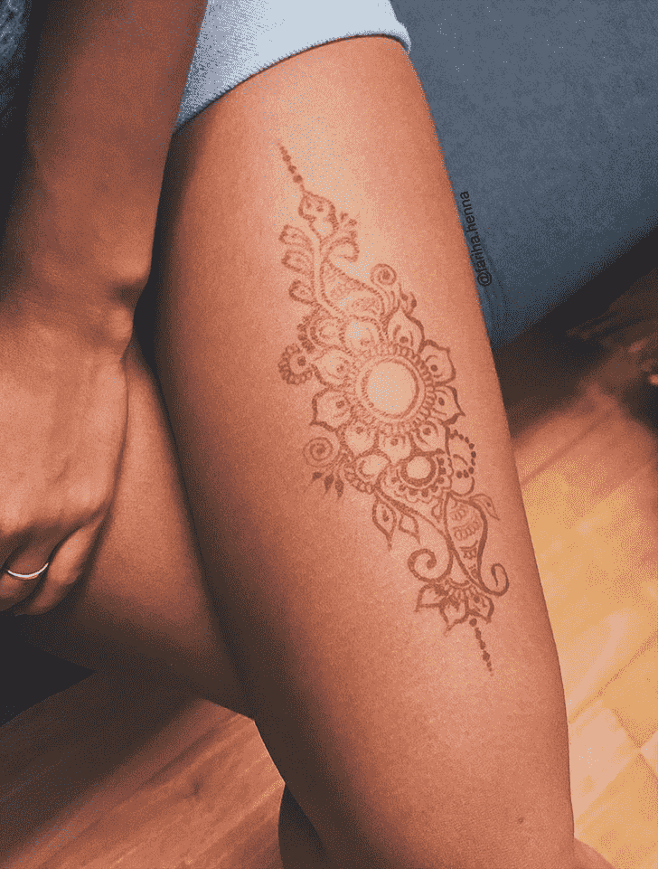 Slightly Mussoorie Henna Design