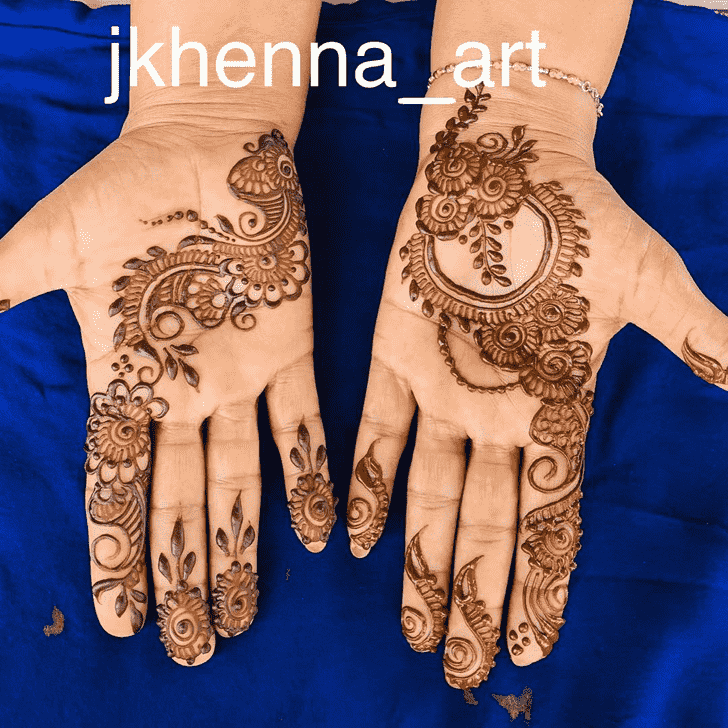 Delicate Mysore Henna Design
