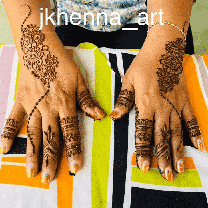 Enticing Mysore Henna Design
