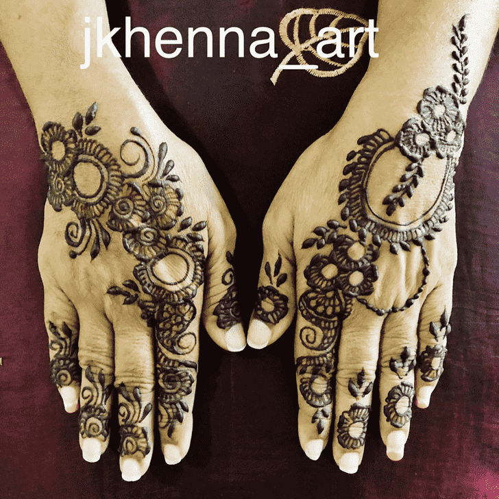 Exquisite Mysore Henna Design