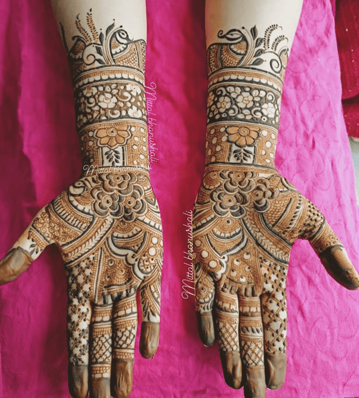 Bewitching Nagpur Henna Design