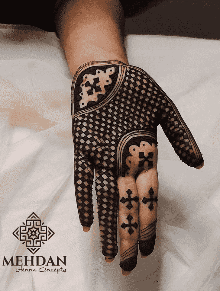 Comely Nagpur Henna Design