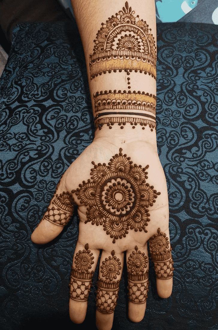 Elegant Nagpur Henna Design