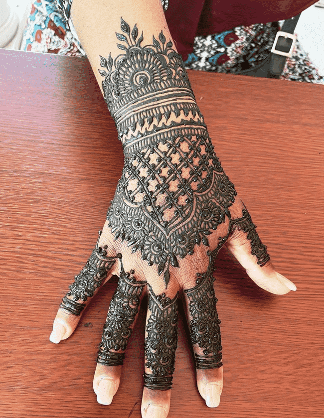 Appealing Nainital Henna Design