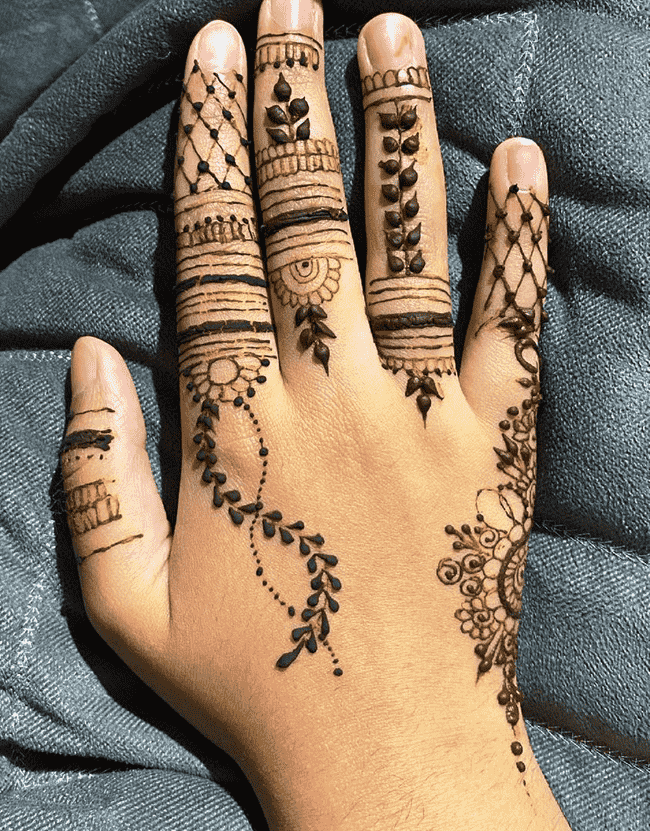 Delightful Nainital Henna Design