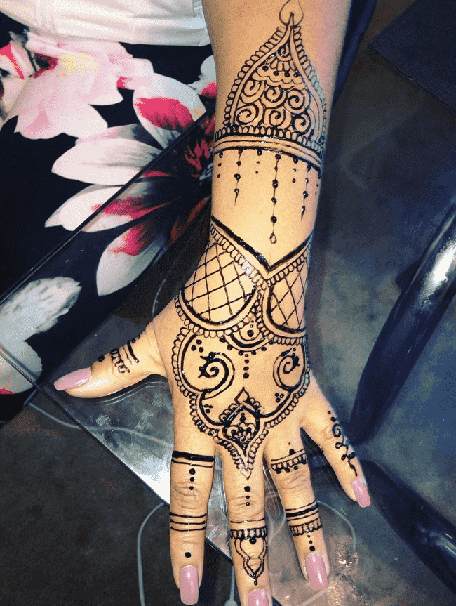 Nice Nainital Henna Design