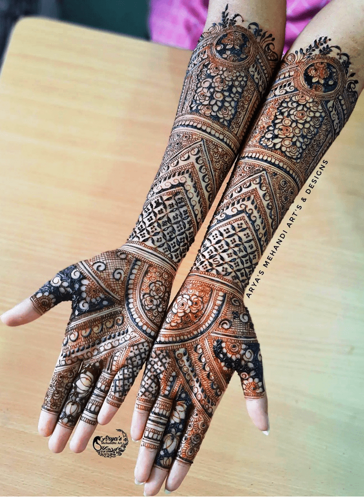 Exquisite Narayanganj Henna Design