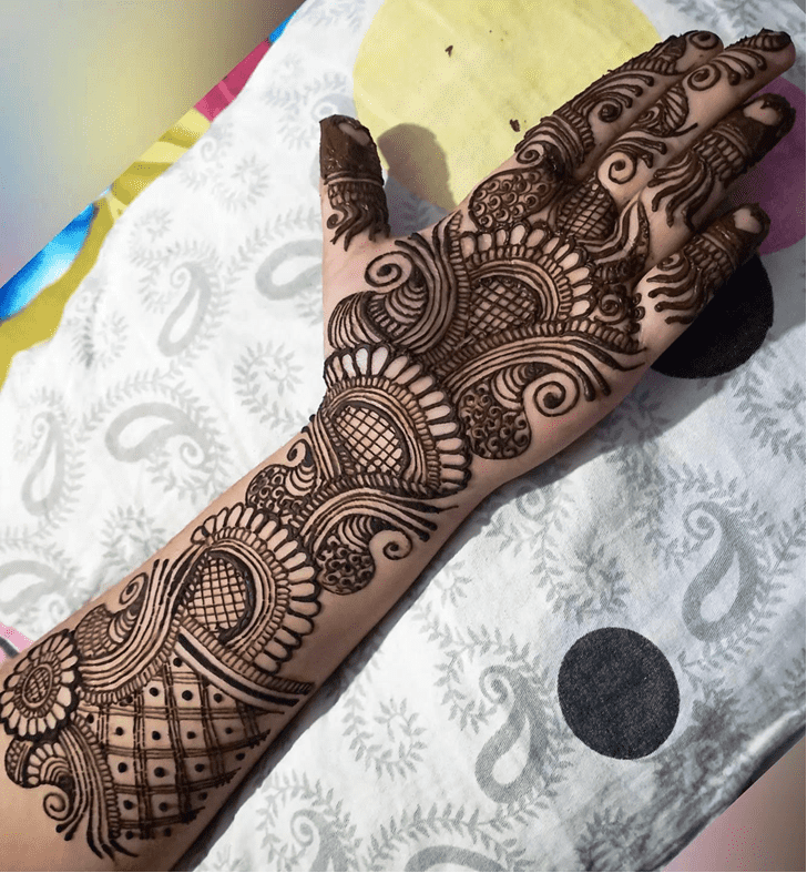 Stunning Narayanganj Henna Design