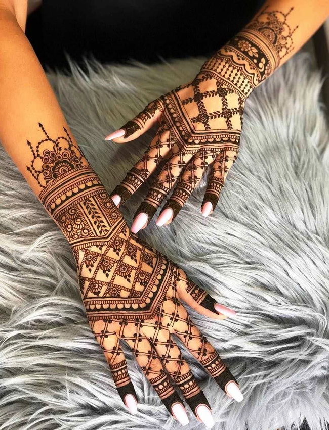 Delicate Nashik Henna Design