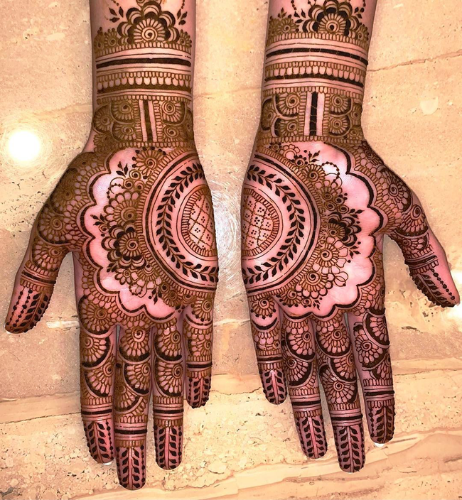Magnificent Nashik Henna Design
