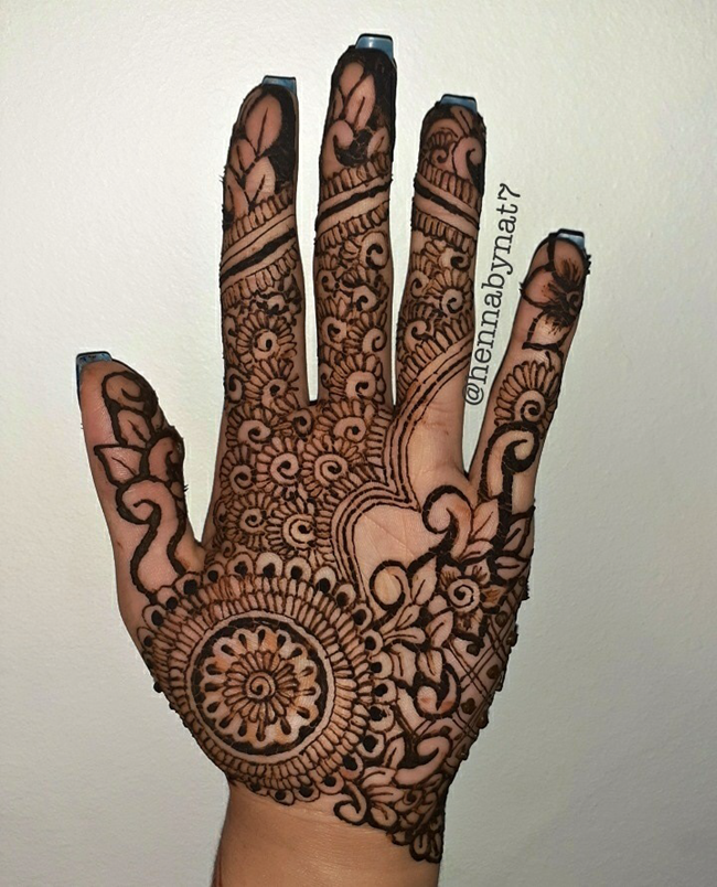 Ravishing Nashik Henna Design