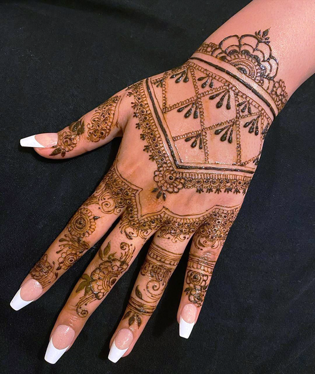 Superb Nashik Henna Design