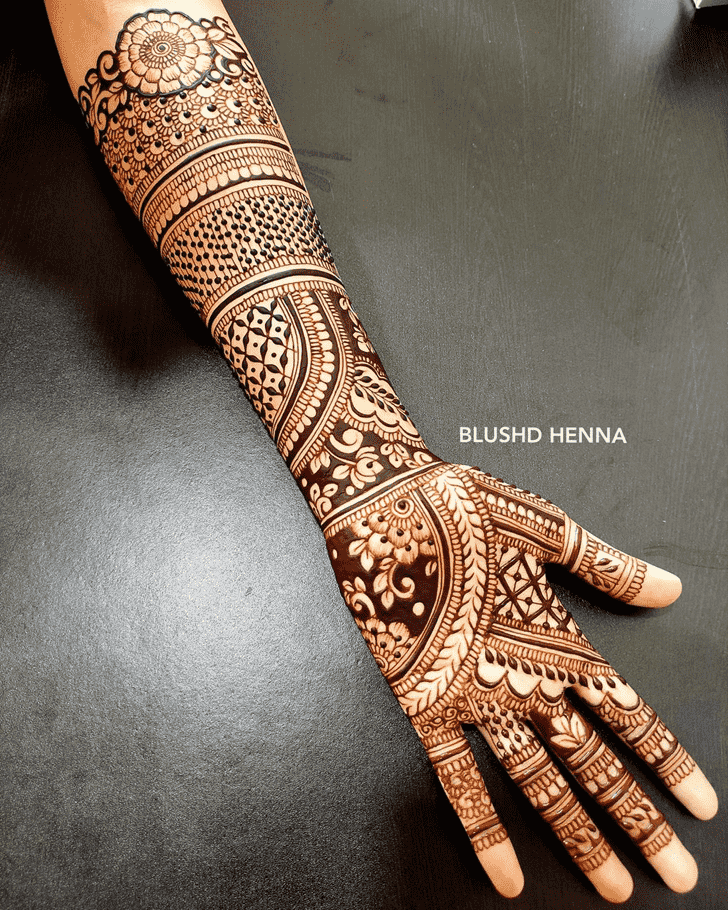 Refined Nasik Henna Design