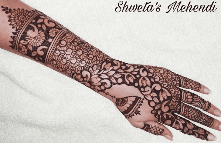 Gorgeous Navratri Henna Design