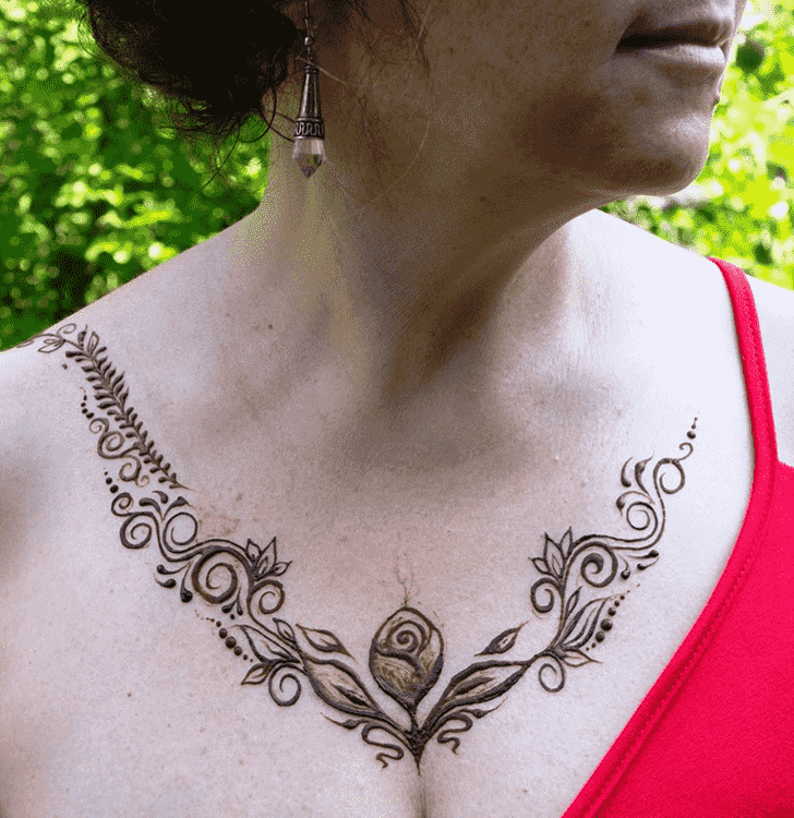 Bewitching Necklace Henna Design