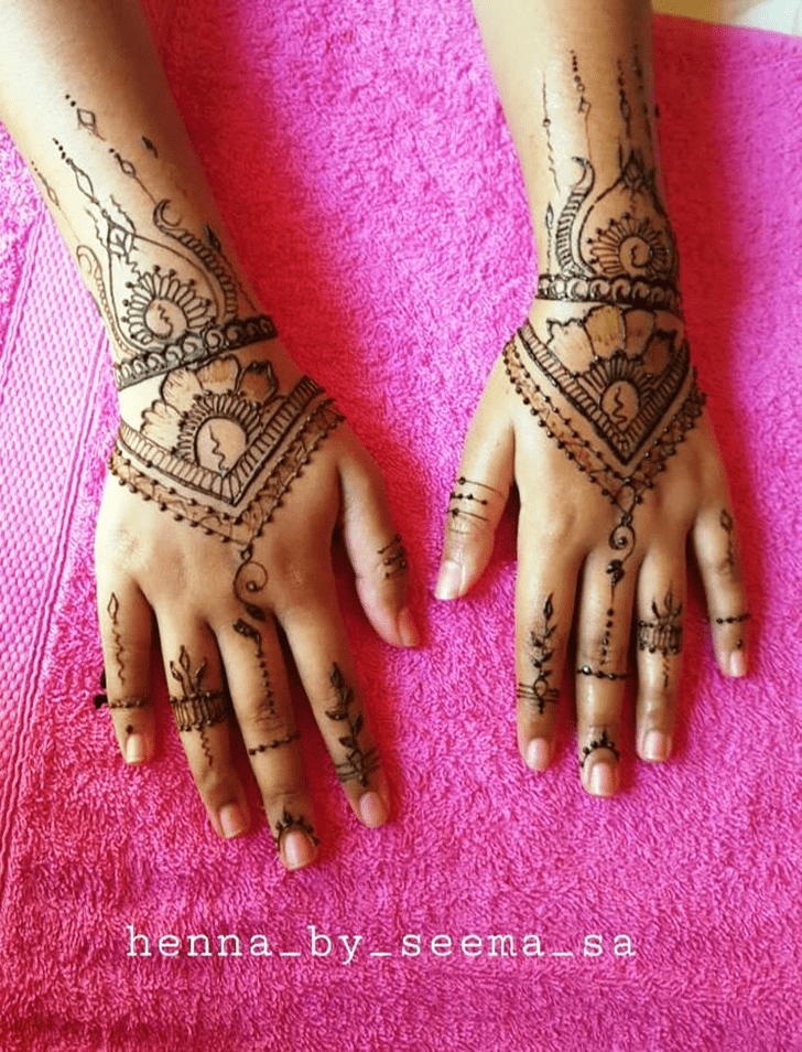 Fine Nepal Henna Design
