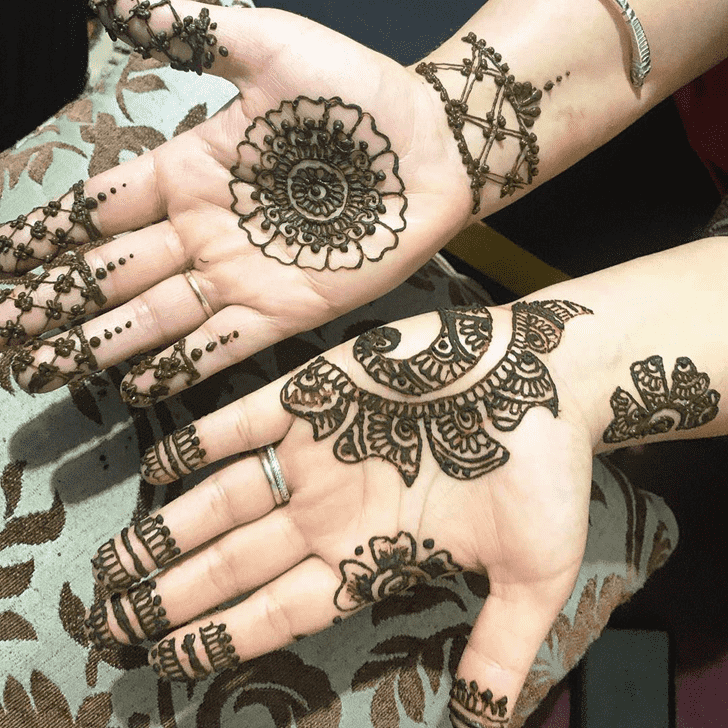 Inviting Nepal Henna Design
